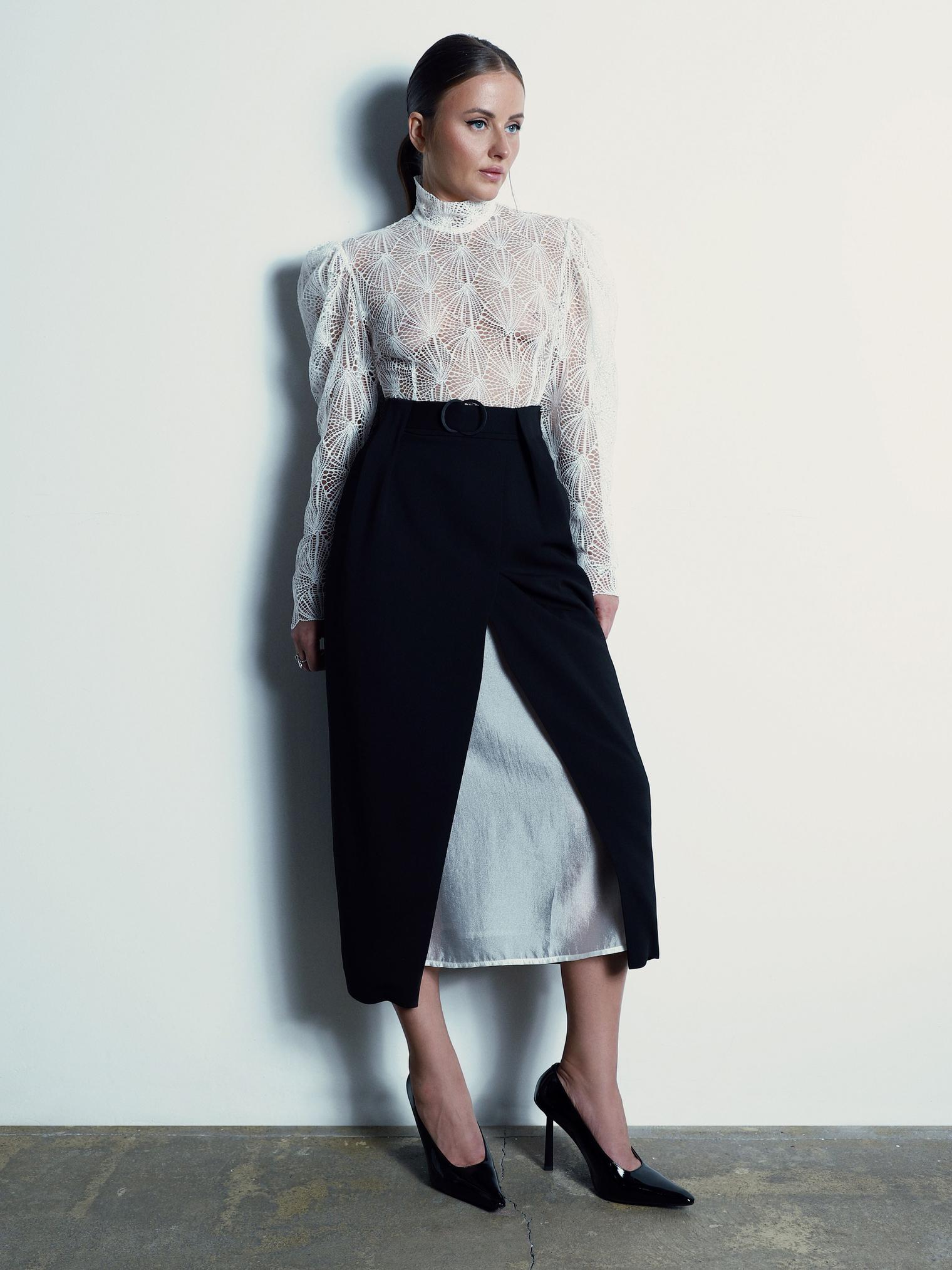OUTFIT.10
